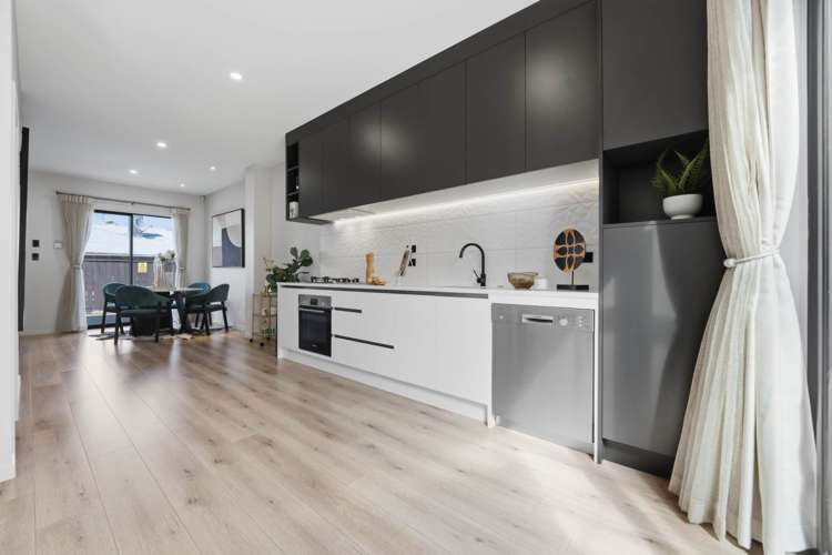 4/8 Buckley Road Epsom_6