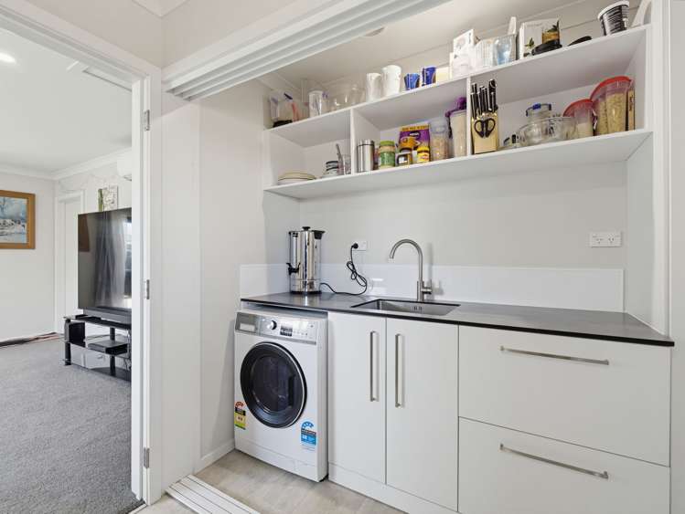 84 Grace Street Sanson_25