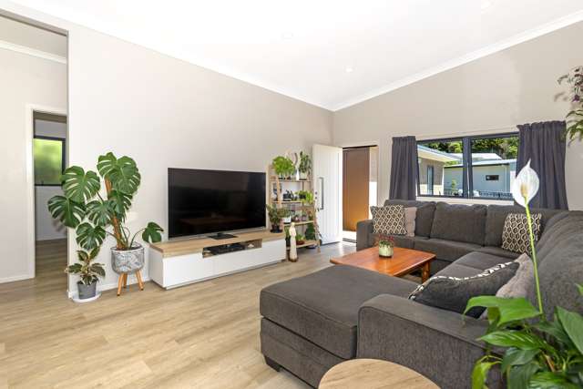 10 Puka Place Mahia_4