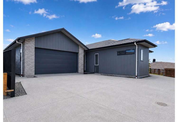 8 Lambert Road_0
