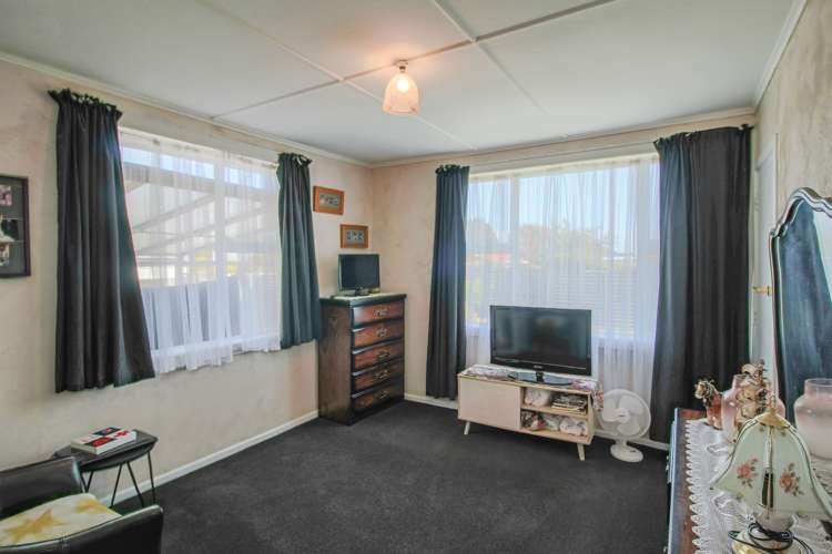 70 Adamson Crescent Glengarry_14