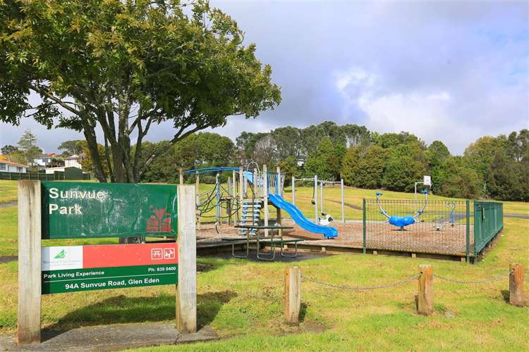 73 Sunvue Road Glen Eden_14