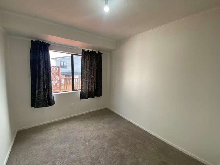 23 Greenstone Place 10666_5