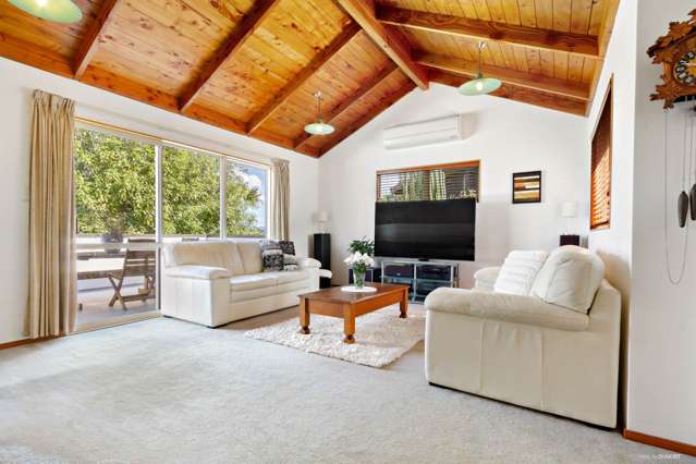 2/131 Matipo Road Te Atatu Peninsula_3