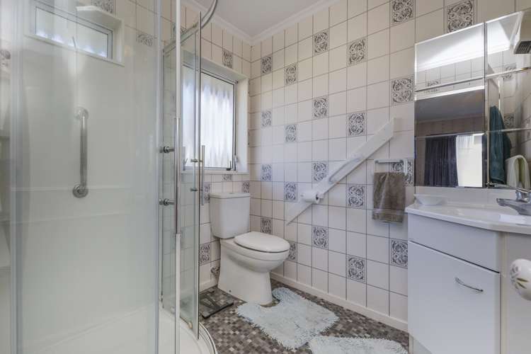 3 Lennox Place Feilding_16