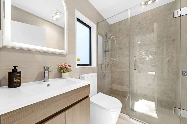 1/14 Kelvin Road Papakura_10