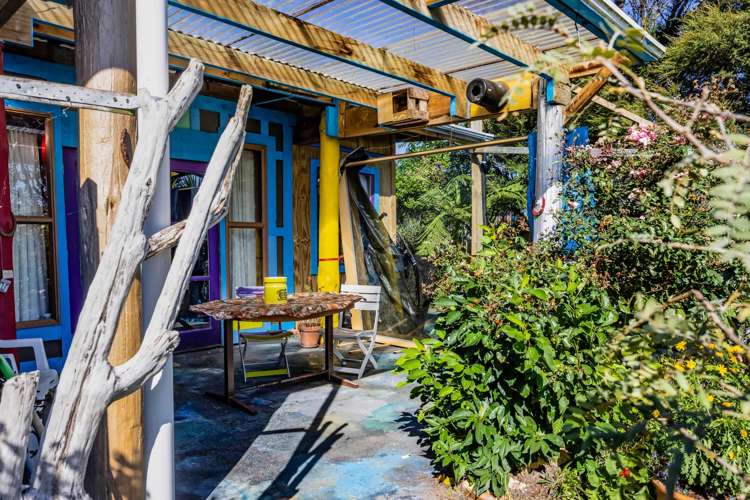 22 Mawhitiwhiti Road Normanby_43