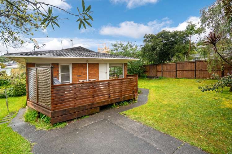 2/110 Monarch Avenue Hillcrest_1