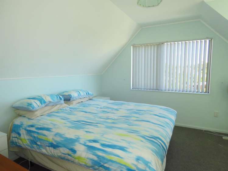 5 Dudley Crescent Cable Bay_17