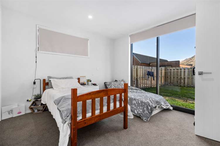 7 Bellamore Street Dalefield/Wakatipu Basin_4