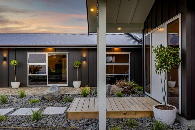 423 Cardiff Road Pembroke_6