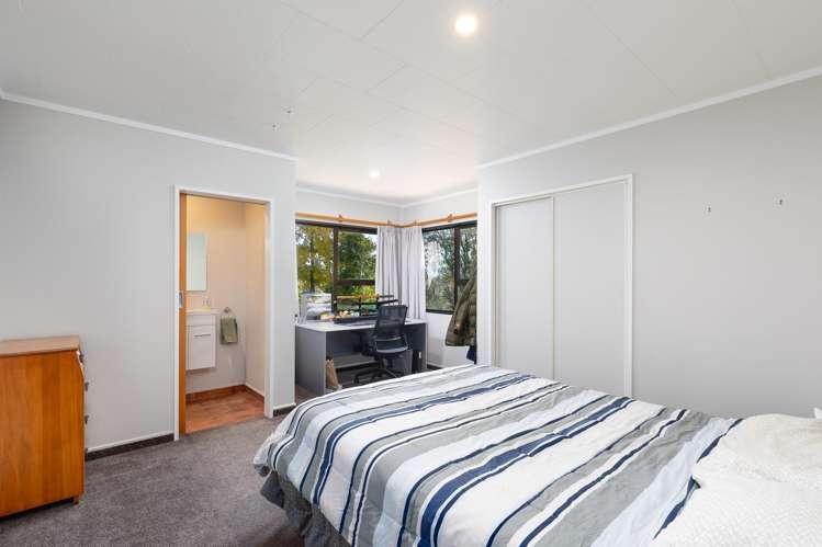 91 Maisey Road Redwood Valley_11