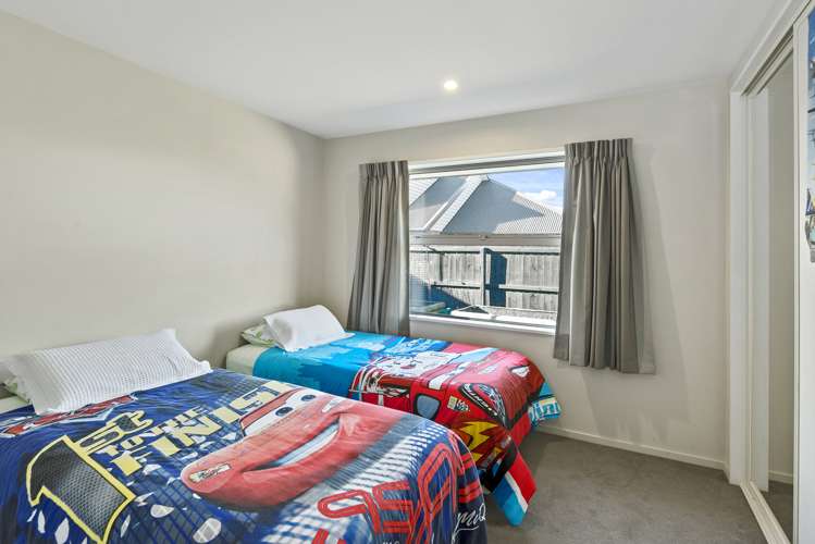 99 Bibiana Street Aidanfield_16