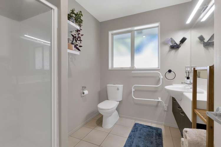 61 Clearbrook Street Shirley_13