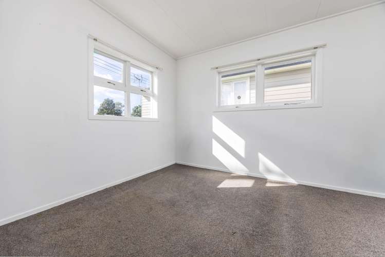 78 Melrose Road Mt Roskill_15