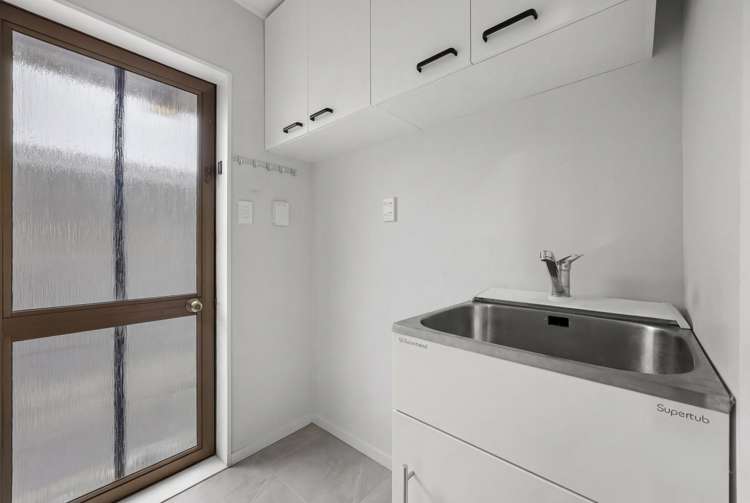 1/4 Tomintoul Place Highland Park_22