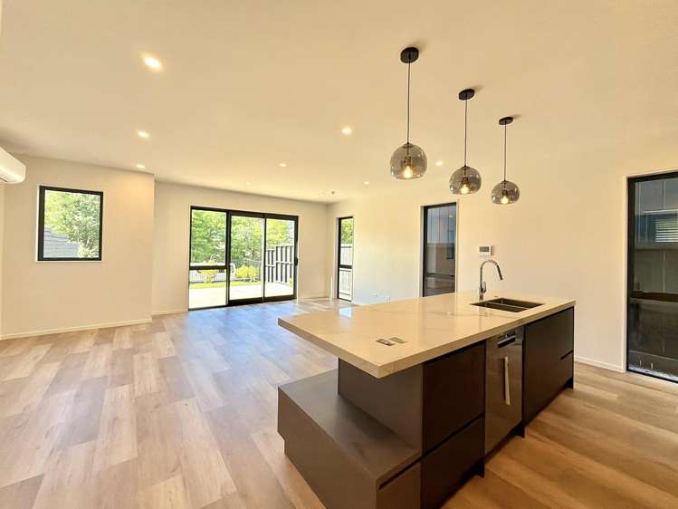 5/299 Te Taruna Drive_2