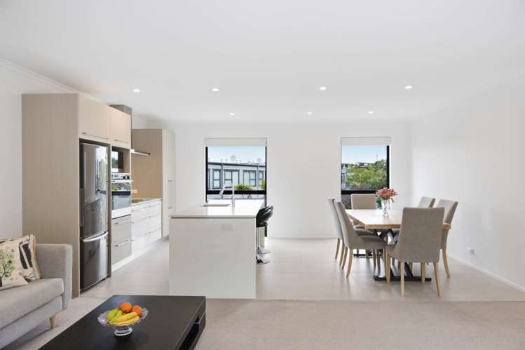 10 Charles Heaphy Lane_3