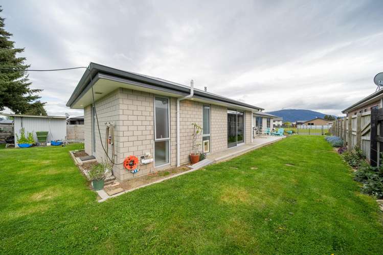61 Orbell Crescent Te Anau_39