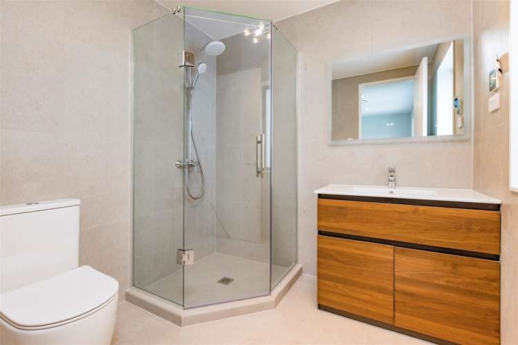 1 Hutukawa Drive Beachlands_18