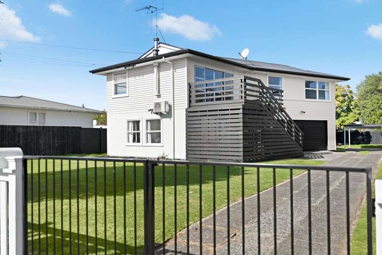 66 Lewis Street Glenview_1