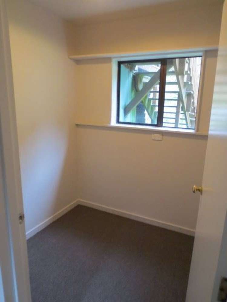 23b Arawata Terrace Fernhill/Sunshine Bay_6