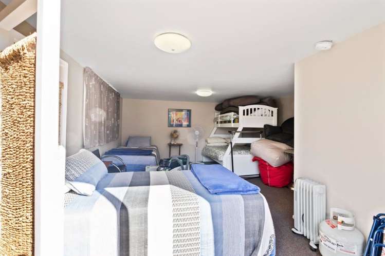 9 Balmoral Street Waiau_12