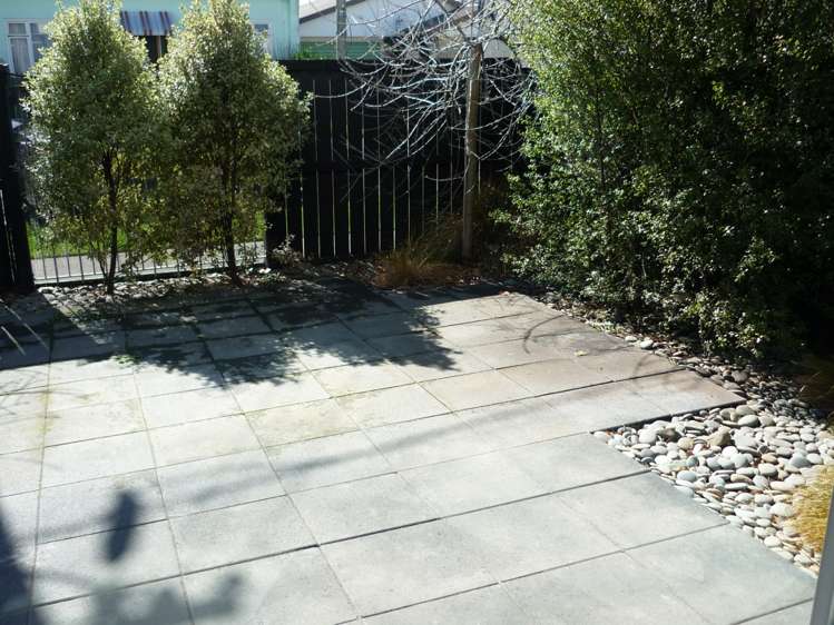 4/12 Hutcheson Street Sydenham_8