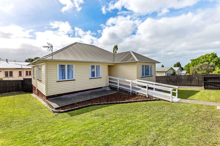 6 Brandon Road Glen Eden_13