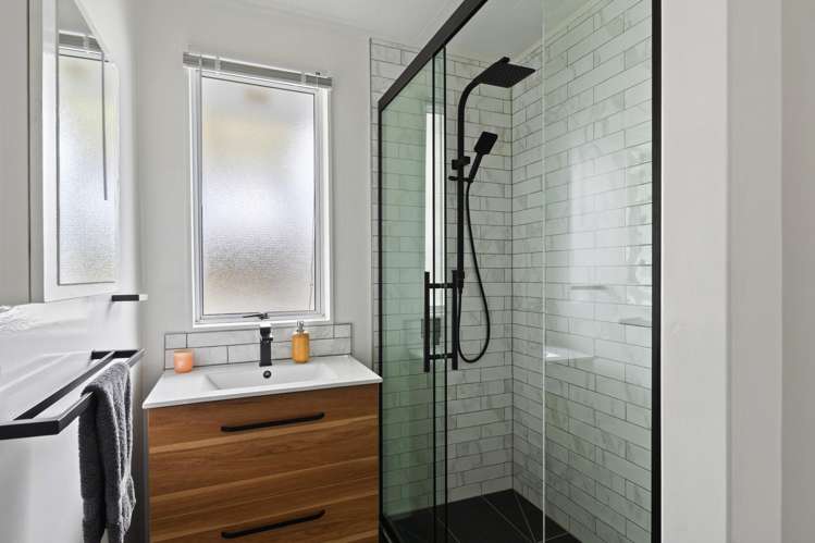 481 Nelson Road Lytton West_15