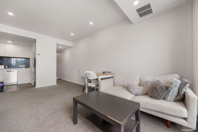 907/70 Anzac Avenue City Centre_2