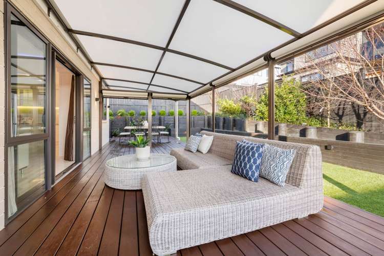 49 Matahae Drive Flat Bush_29