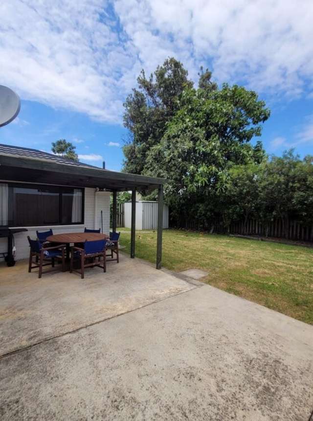 7 Poinsettia Place Mount Maunganui_2