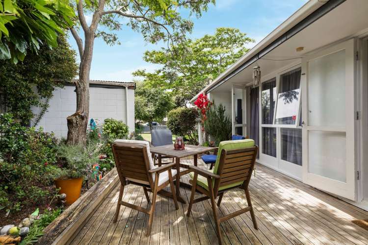 22 Huia Street Waiuku_1