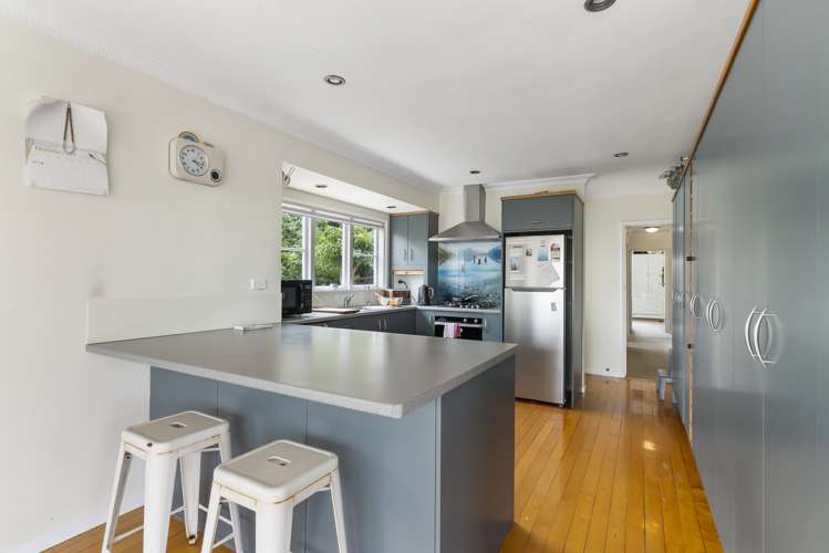 17 Shelly Bay Road Beachlands_14