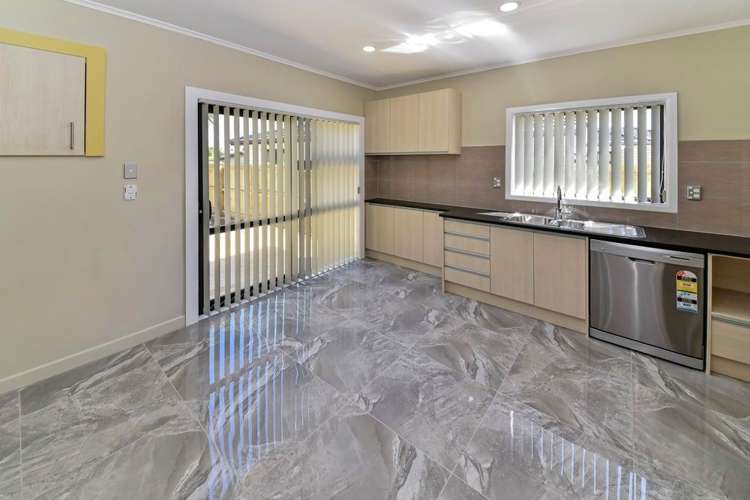 22 Freyberg Avenue Papatoetoe_8