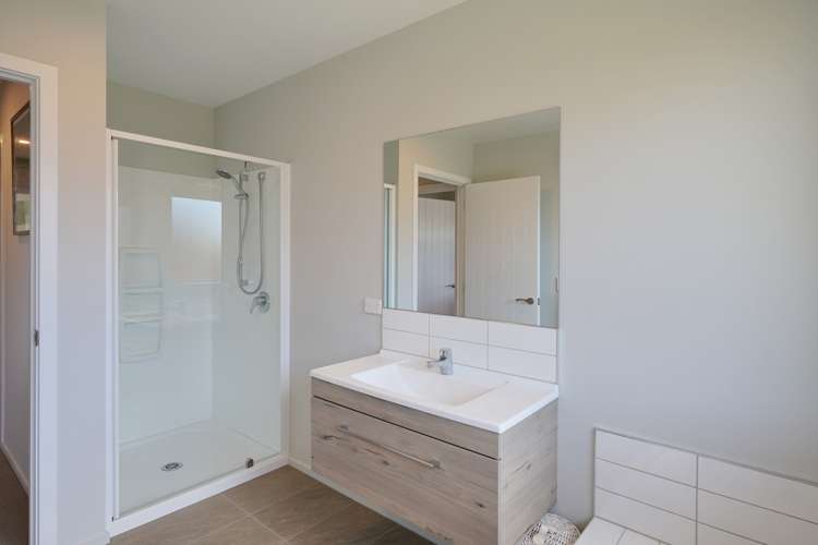 42 Eastfield Drive Lincoln_13