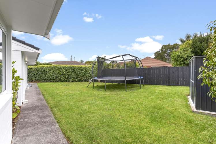 27 Maygrove Drive Orewa_21