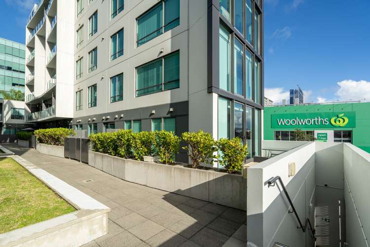 211/2 Dockside Lane Auckland Central_6