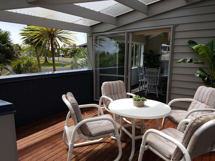 323 The Drive Whangamata_10