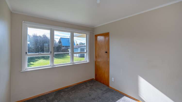 238 Horndon Street Darfield_12