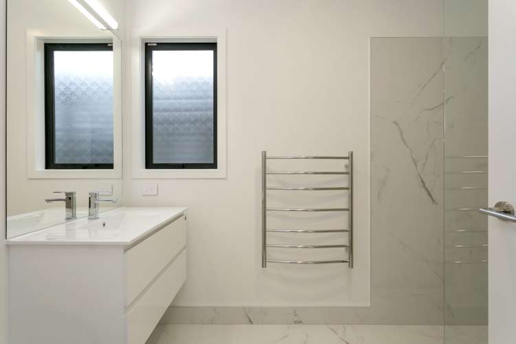 6 Repo Street Richmond Heights_8