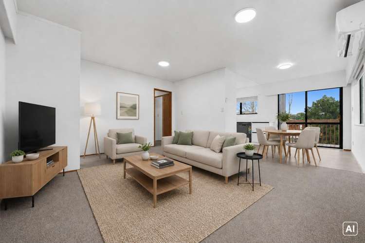 2/8 Sunnyfield Crescent_3