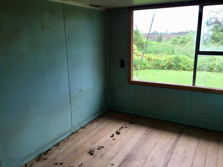 49 Wharf Road Karamea_11