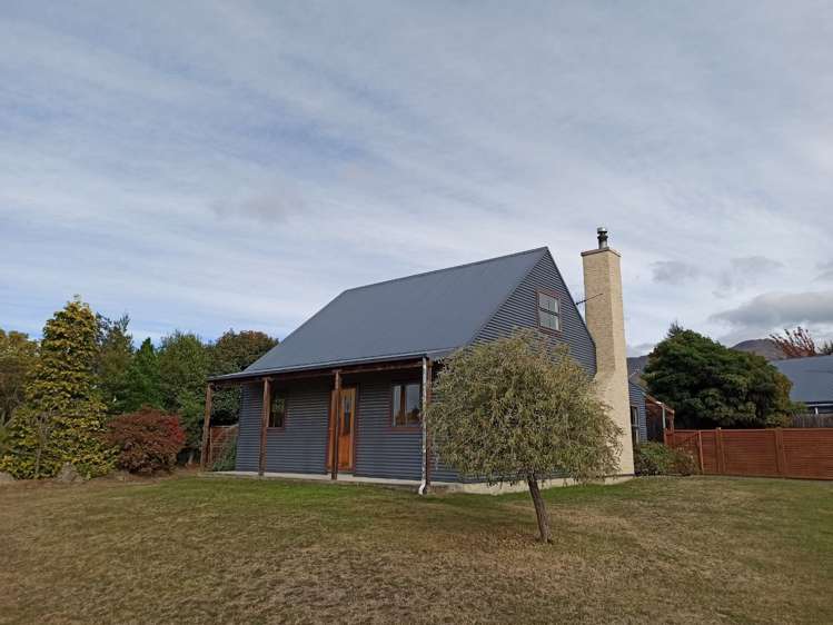 41 Mount Iron Drive Wanaka_0
