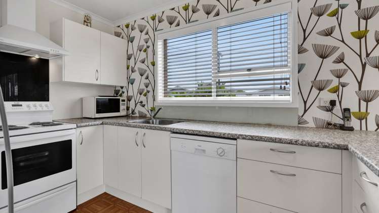 13 Kowhai Street Inglewood_7