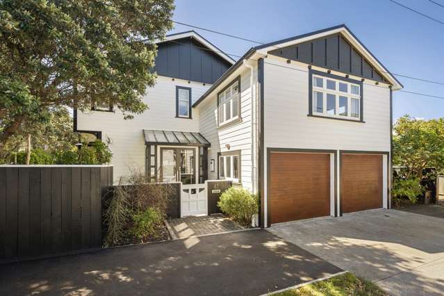 EXCEPTIONAL SEASIDE LIFESTYLE IN SEATOUN