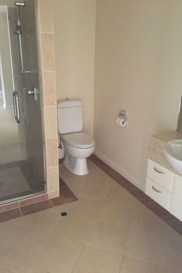 1b/11 London Street Hamilton Central_7