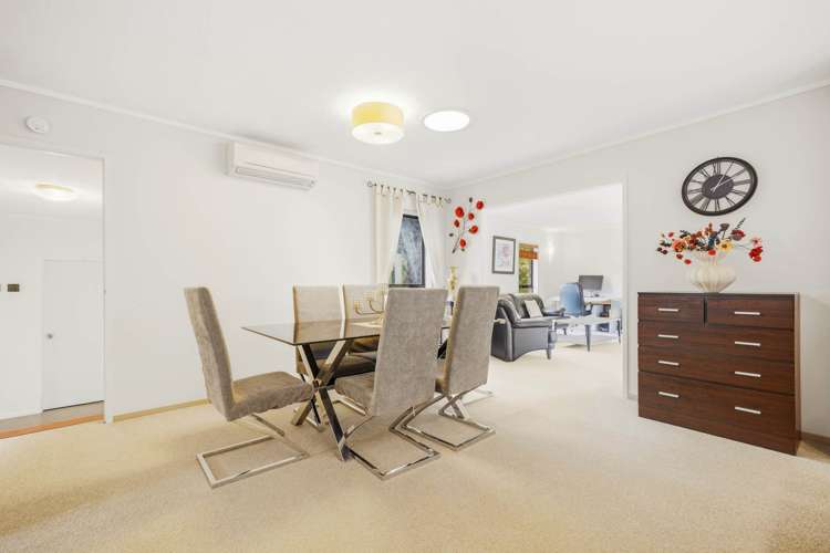 10 Montclair Rise Browns Bay_12