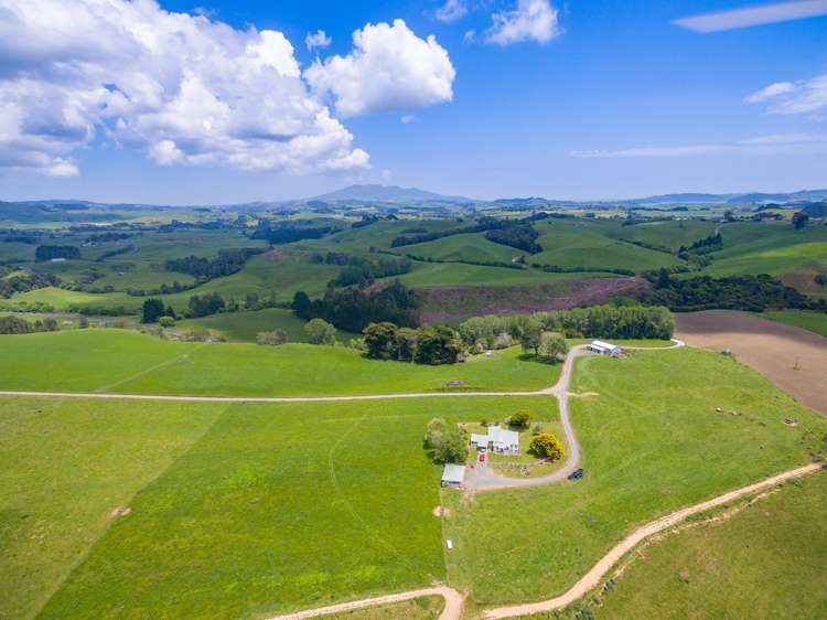 3198 State Highway 23 Raglan_18